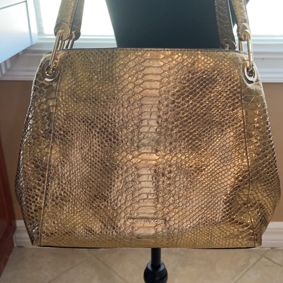 Gold Metallic Snakeskin Michael Kors purse. - Picture 2 of 11